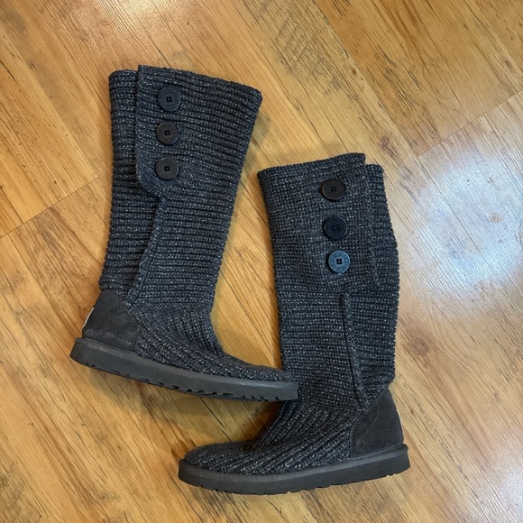 Ugg Classic Cardy Knit Womens Sz 8 Grey - Picture 1 of 8
